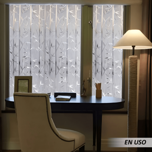 Papel adhesivo para vidrio